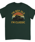 T-shirt med stridsvagn och texten I'm Not Old, I'm Classic