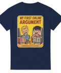 Satirisk illustration av barn vid datorer i retrostil på marinblå t-shirt