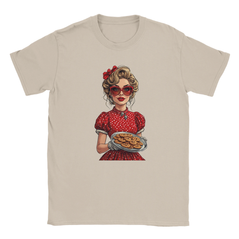 Retro Cookie Queen pinup t-shirt i beige med 50-talsmotiv