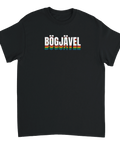 BÖGJÄVEL" text i vit, regnbågsfärgad skugga på svart t-shirt, retro stil.