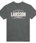 Gråmelerad t-shirt med texten Larsson – A Family of Originals
