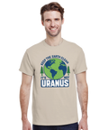 Jorden-motiv "Keep the Earth Clean it's not Uranus" med träd på beige t-shirt.