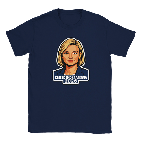 Marinblå t-shirt med en grafisk textdesign och porträtt inför 2026