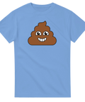 Ljusblå t-shirt med ett skämtsamt motiv av en leende poop emoji