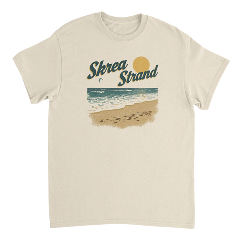 Klassisk t-shirt i beige med retrotryck föreställande Skrea Strand