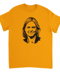 Minimalistisk illustration av Maggan på en gul t-shirt för politiskt intresserade