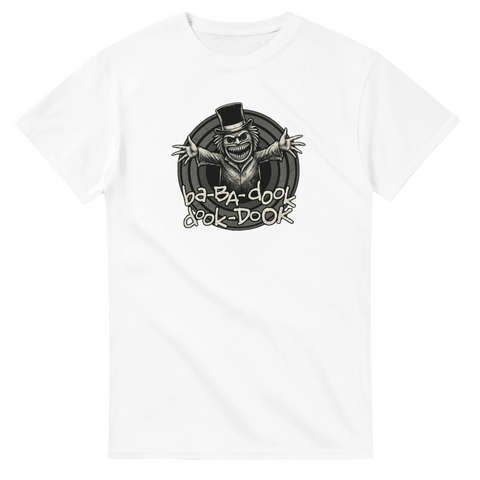 Mörk humoristiskt tryck med monsterfigur och text – rolig skräck t-shirt