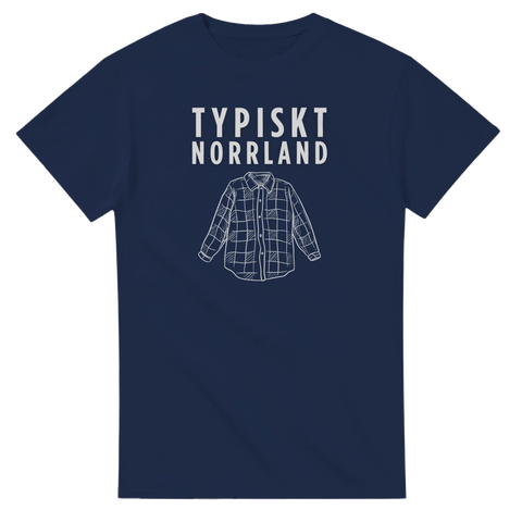 Minimalistiskt tryck av en rutig skjorta och norrländskt citat – marinblå t-shirt