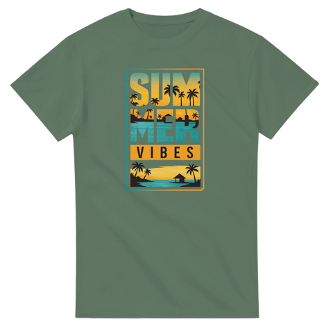 Militärgrön t-shirt med vintageinspirerad Summer Vibes grafik och hav