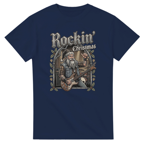 Vintageinspirerad illustration av en rockande jultomte på en marinblå t-shirt