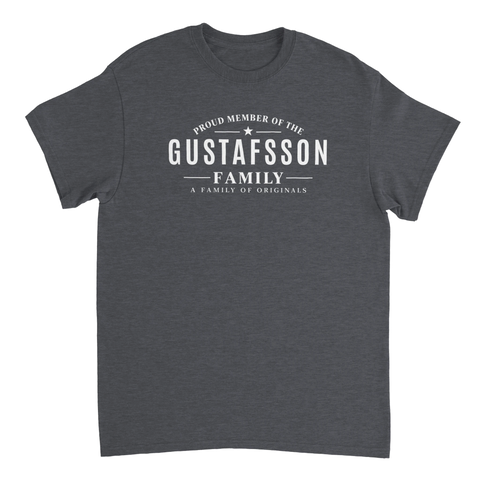 Gråmelerad t-shirt med grafiskt tryck för släkten Gustafsson och deras originals