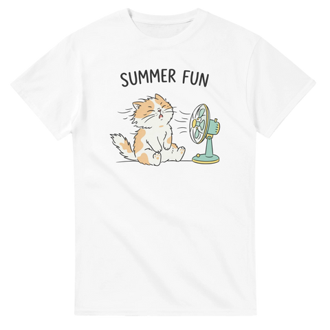 Minimalistisk teckning av katt i sommarvärme – vit t-shirt med tryck