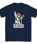 Grafiskt motiv av popstjärna som fantasyhjälte på marinblå t-shirt