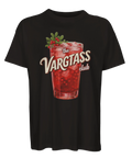 Grafiskt drinkmotiv med texten Vargtass Club på svart oversized t-shirt