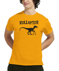 Humoristisk "Rollaptor" med velociraptor och rullator, text i svart på gul t-shirt.