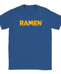 Lekfull illustration med ordet Ramen i nudelliknande bokstäver på blå t-shirt