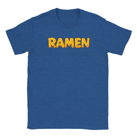 Lekfull illustration med ordet Ramen i nudelliknande bokstäver på blå t-shirt