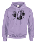 Lila hoodie med grafiskt statement-tryck om Epstein-listan