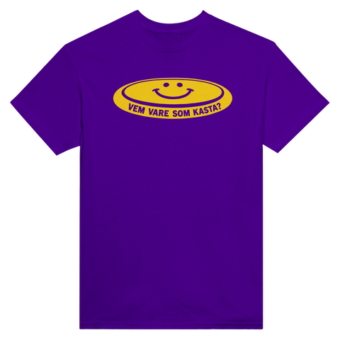 Nostalgisk design med gul smiley och texten Vem vare som kasta – t-shirt