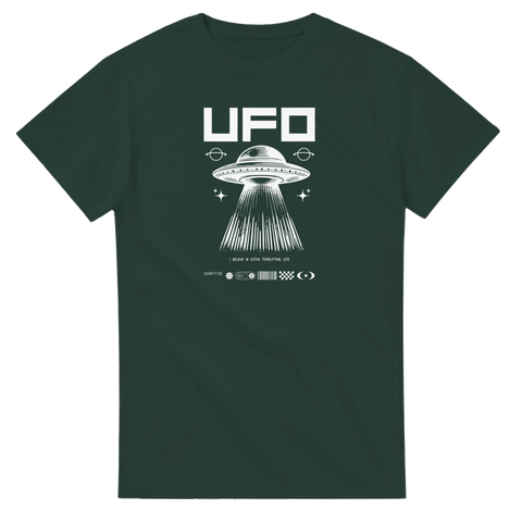 Mörkgrön t-shirt med flygande tefat i retro-stil och rymdinspirerade symboler