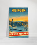 Hisingen Nordens Alperna poster med snötäckt landskap, lägenhetshus och orange himmel i retrostil.