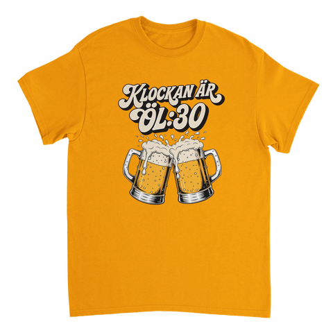 Vintage ölmotiv med två skålande glas och rolig text – t-shirt med citat