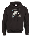 Svart hoodie med tryckt ram som visar plats för personligt motiv