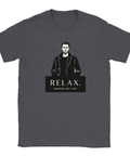 Grafisk illustration av man i rock med texten Relax Denmark Got This på mörkgrå t-shirt