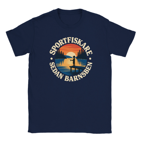 T-shirt med motivet Sportfiskare sedan barnsben