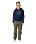 Child wearing a navy blue fleece hoodie with the text “Ditt tryck”, front view
