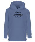 Tidlös illustration av en gädda på blå hoodie i avslappnad passform