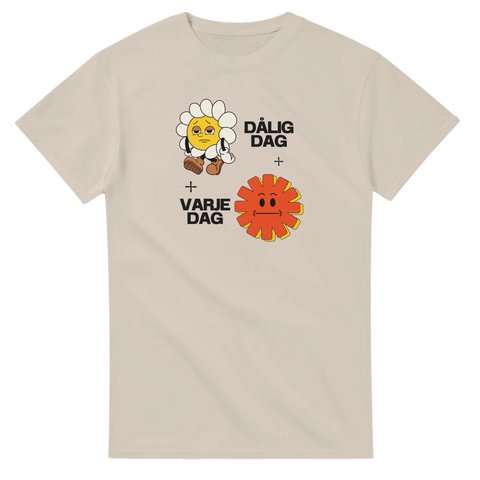 Grafiskt tryck med deppig blomma och citat – sandfärgad t-shirt med attityd