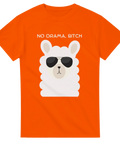 Lama med solglasögon och texten "NO DRAMA, BITCH" på orange T-shirt.
