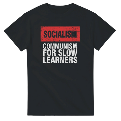 Satirisk t-shirt med rött socialism-block och vit textdesign
