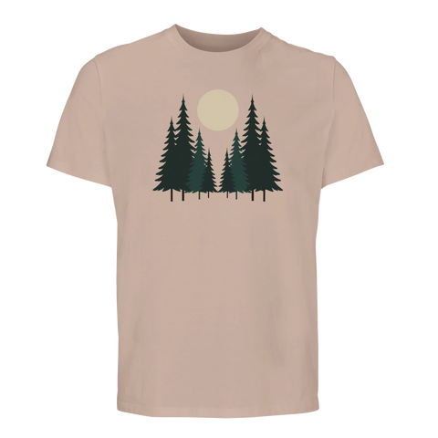 Stiliserade mörkgröna granar och blekgul måne på beige ekologisk t-shirt, minimalistisk design.