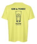 Gul t-shirt med grafiskt motiv av en Gin & Tonic med extra is