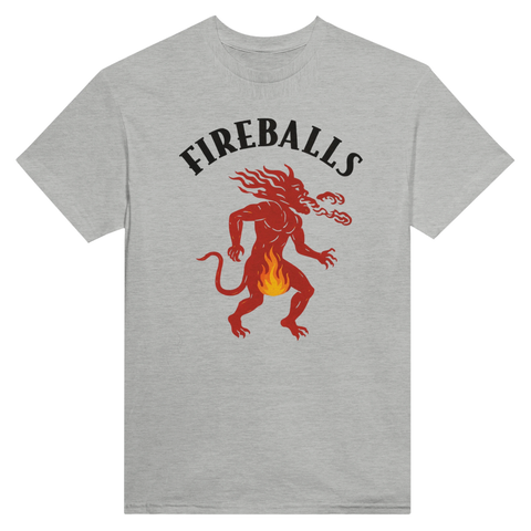 Röd eldsprutande demon med flammande hår och texten "FIREBALLS" på grå t-shirt.