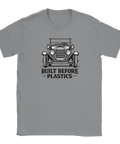 Klassisk fordonsgrafik i retrostil på grå t-shirt