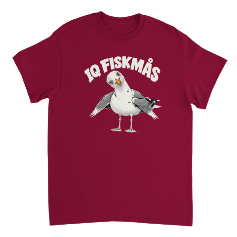 Vinröd t-shirt med en tecknad mås och texten IQ Fiskmås.