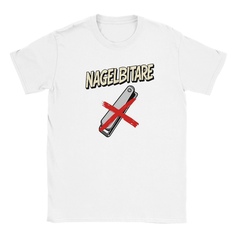 Tecknad nagelklippare med rött kryss och text "NAGELBITARE" på vit t-shirt, humoristisk design.