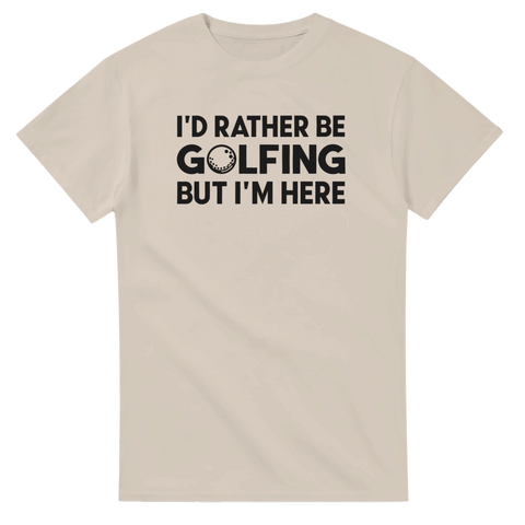 Stilren golf t-shirt med humoristiskt citat i beige färg