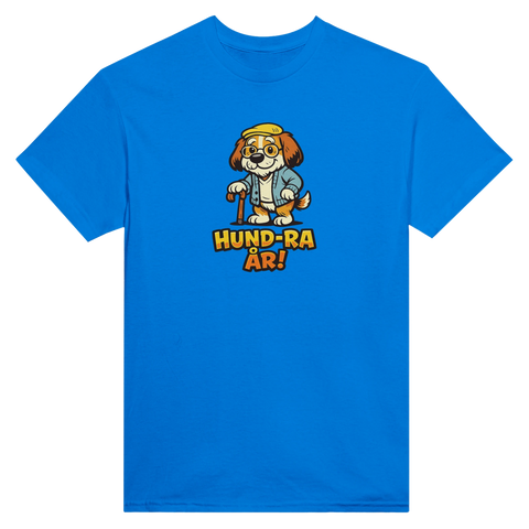 T-shirt med lättsam grafik av hundpensionär på klarblå bakgrund