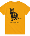 Gul t-shirt med statement-tryck och lekfullt motiv av en huskatt