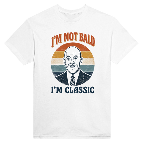 Retro illustration av skallig man i kostym – rolig t-shirt
