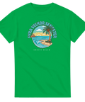 Fyra veckor semester" t-shirt med strand, palm, solnedgång i tecknad stil på grön t-shirt.