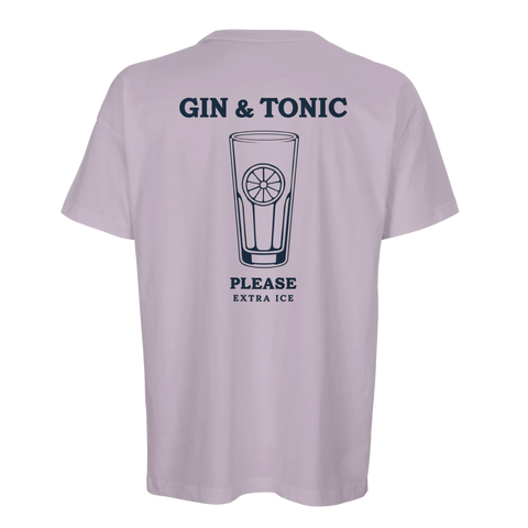 Lila t-shirt med minimalistisk illustration av en cocktail och citat