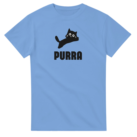 Svart tecknad kattmotiv med text "PURRA" på ljusblå t-shirt.