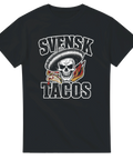Svart t-shirt med illustrerad dödskalle i sombrero och texten Svensk Tacos