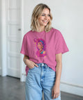 80s Girl på t-shirt, avgränsad form, stark kontrast, vertikal orientering