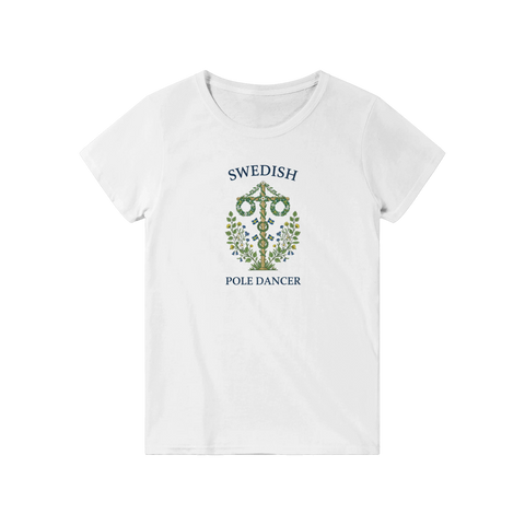 Figurnära vit t-shirt med humoristiskt midsommarmotiv och blomsterkransar
